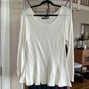 Round neck, pima cotton semi fitted sweater
